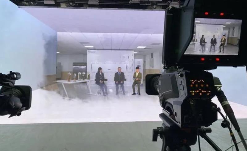 黑科技！333体育助力新华社带您体验时空穿梭机